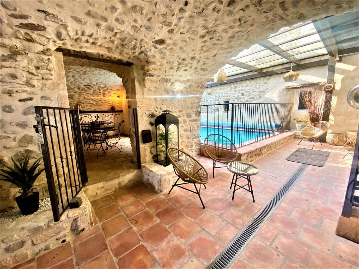 Gite De Groupe 9Ch Ou 3 Gites Independants De 3Ch - Patio Et Piscine Interieure Chauffee Toute L'Annee Vallon-Pont-dʼArc Exteriör bild