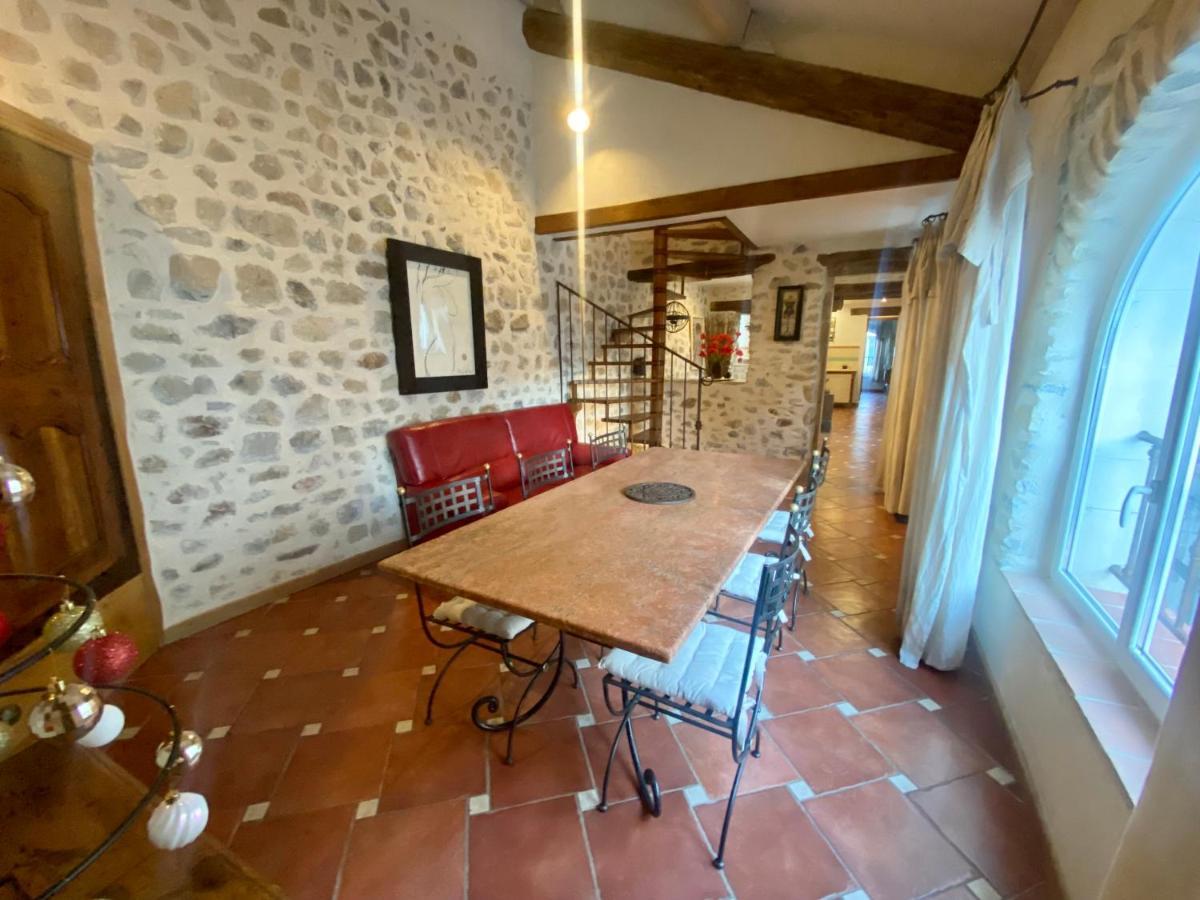 Gite De Groupe 9Ch Ou 3 Gites Independants De 3Ch - Patio Et Piscine Interieure Chauffee Toute L'Annee Vallon-Pont-dʼArc Exteriör bild
