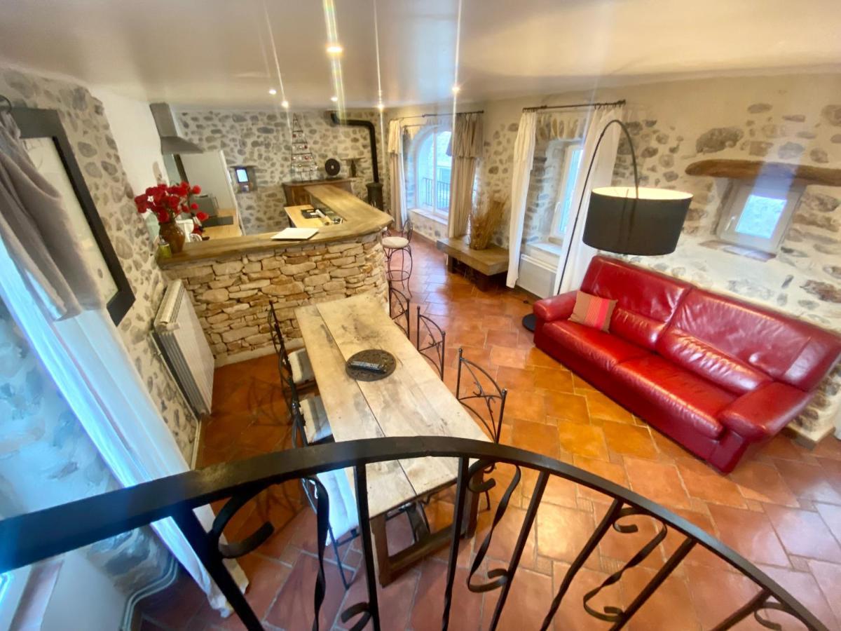 Gite De Groupe 9Ch Ou 3 Gites Independants De 3Ch - Patio Et Piscine Interieure Chauffee Toute L'Annee Vallon-Pont-dʼArc Exteriör bild